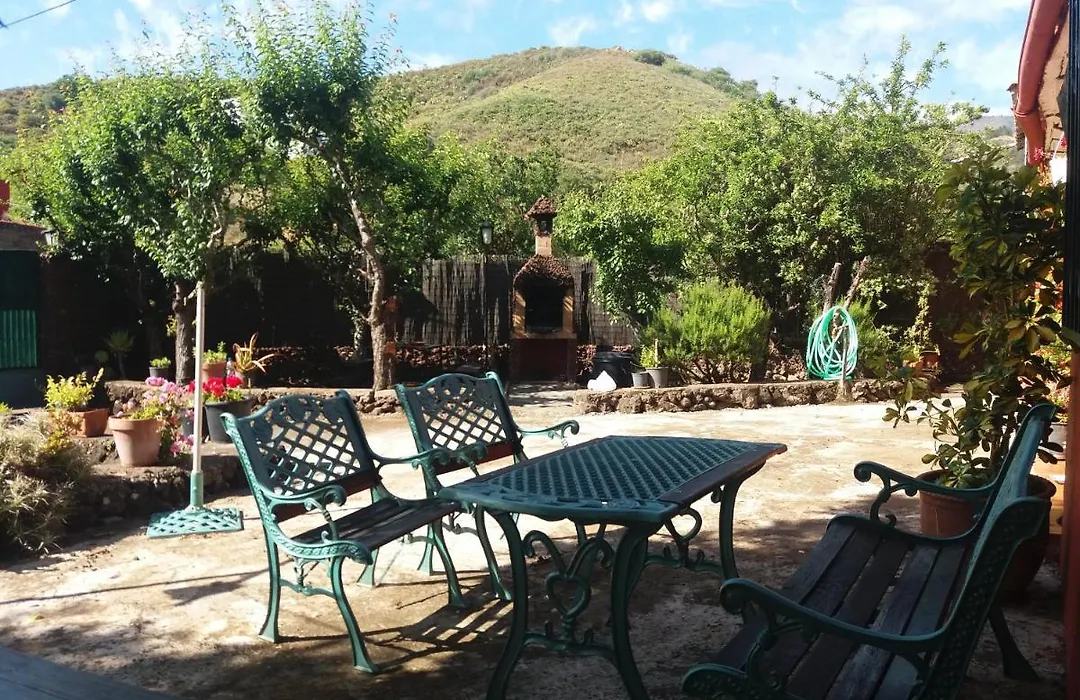 Casa Rural LA ASOMADA-1